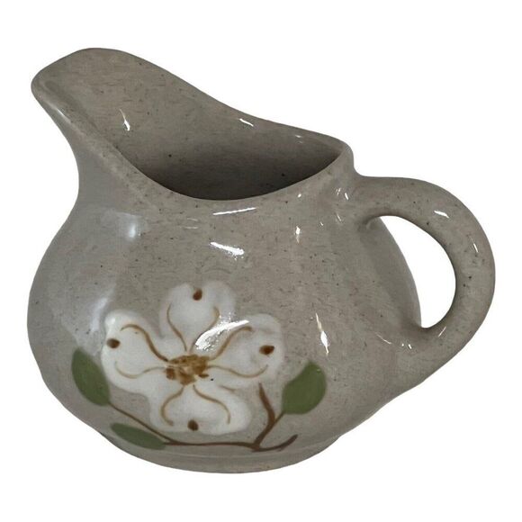 Pigeon Forge Pottery Dogwood Pattern Creamer Pitcher 5 1/2” Mini Pitcher Vintage - Picture 1 of 6